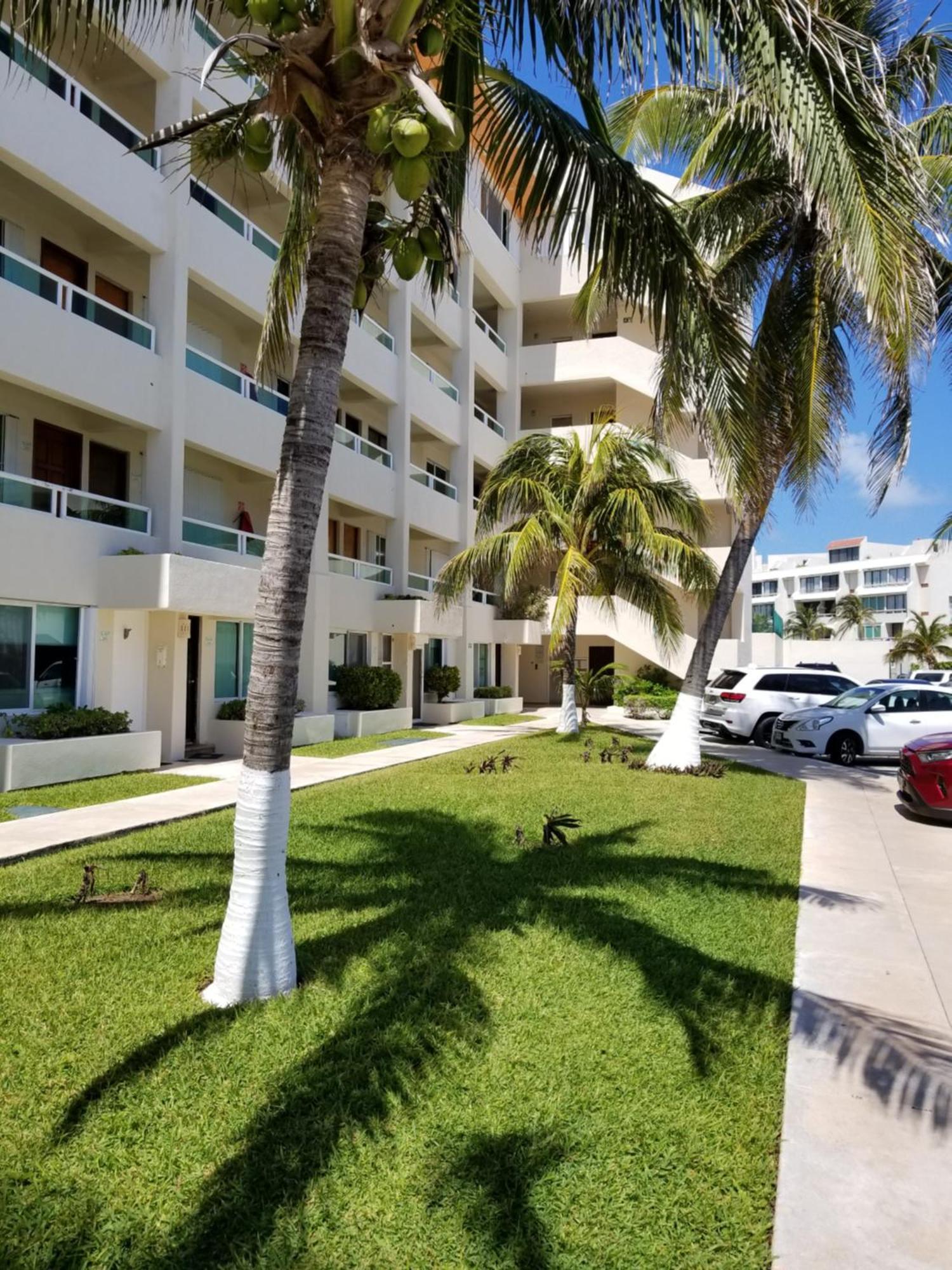 Ocean View Three Bedroom, Three Story Penthouse By The Beach Cancún Buitenkant foto