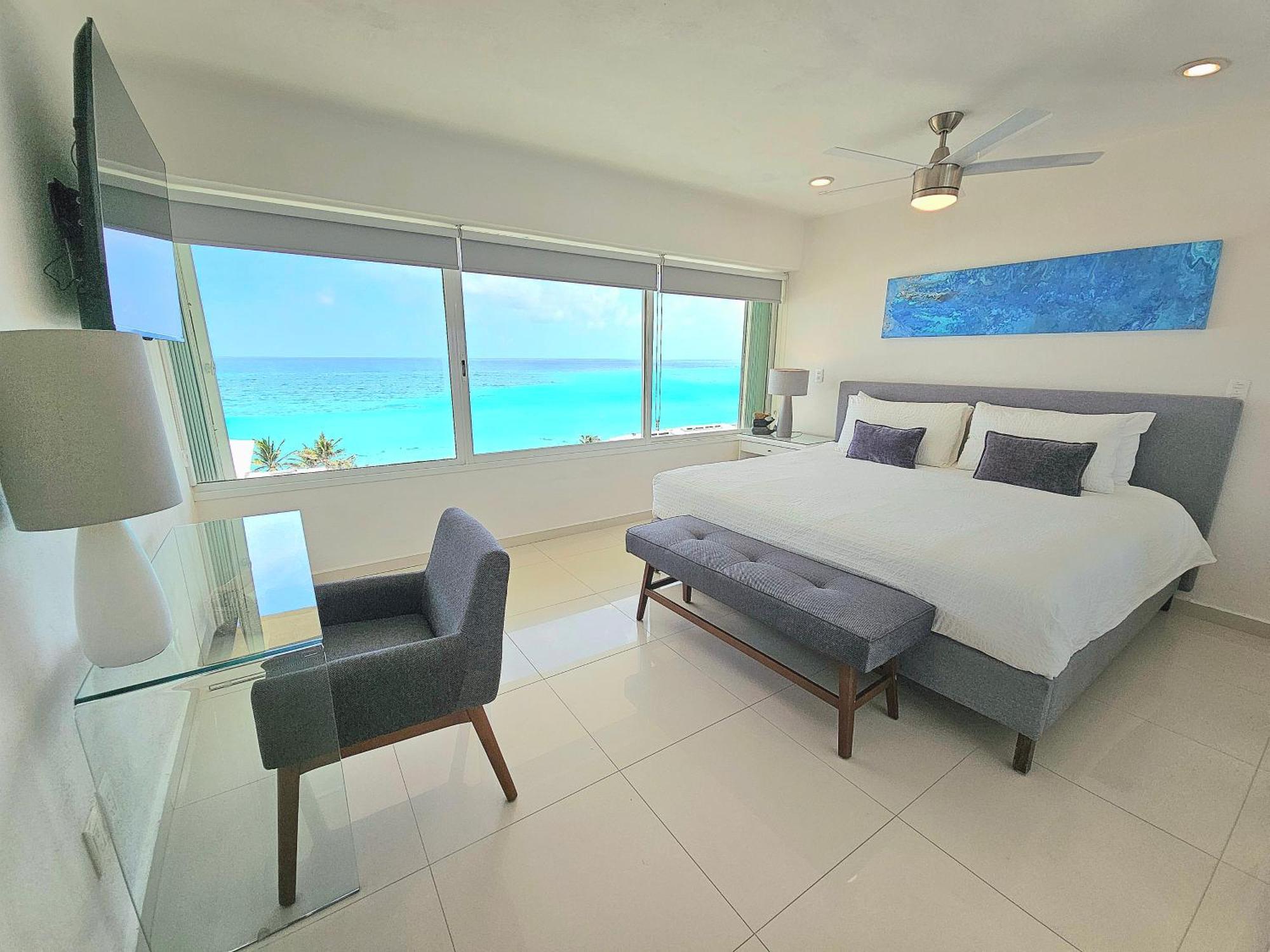 Ocean View Three Bedroom, Three Story Penthouse By The Beach Cancún Buitenkant foto